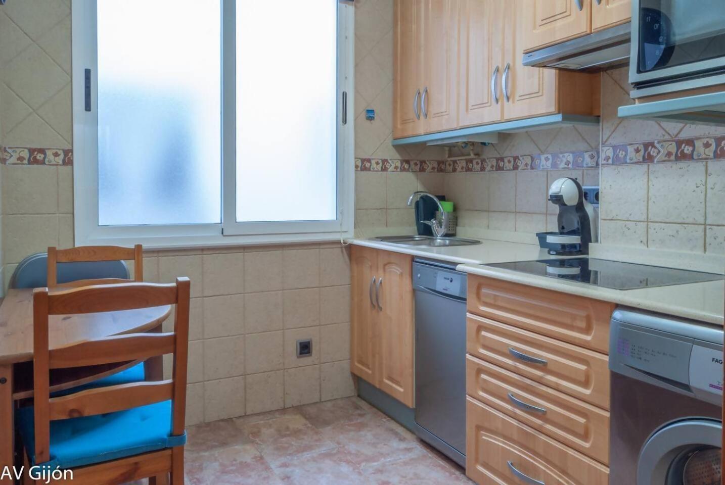 Av Premio Real 16 Διαμέρισμα Χιχόν Εξωτερικό φωτογραφία